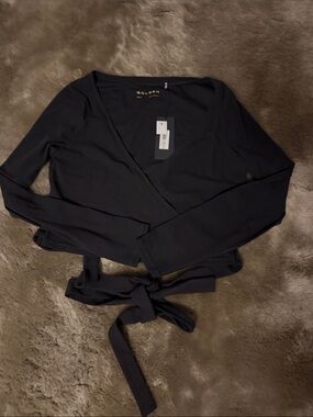 Aritzia Black Wrap Crop Top with Self Tie
